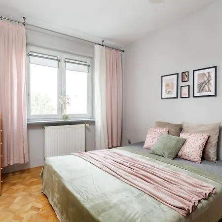 Apartment Superapart Malborska 3 Warsaw