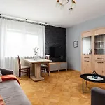 Superapart Malborska 3 דירה ורשה